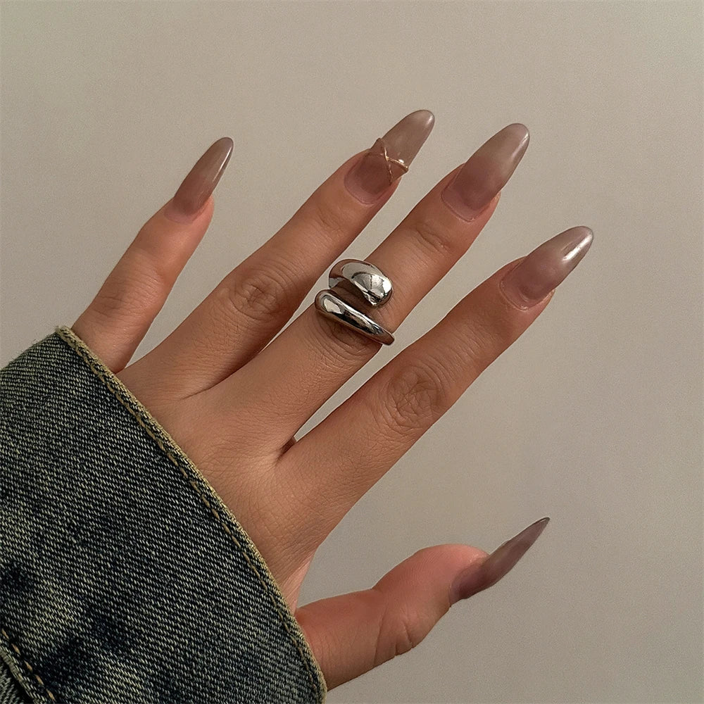 Bague_femme_main_gauche_argent