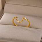Bague_or_avec_chaines_discrette