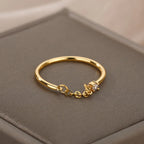 Bague_or_avec_chaines_fine