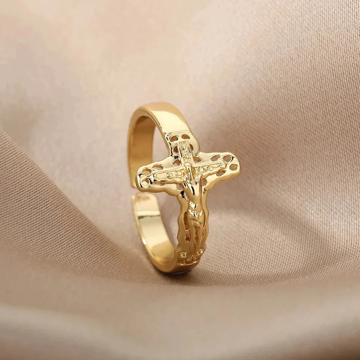 Bague_or_femme_croix_j_sus_2