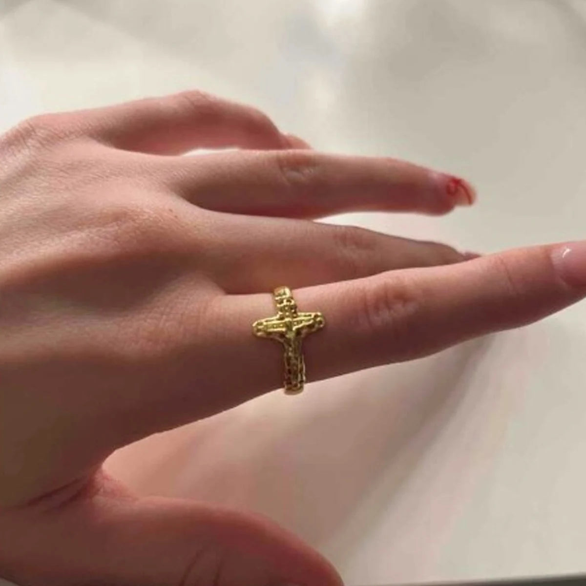 Bague_or_femme_croix_j_sus_3
