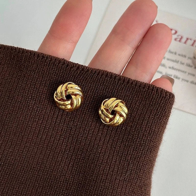 Boucles_d_oreilles_or_ronde_2