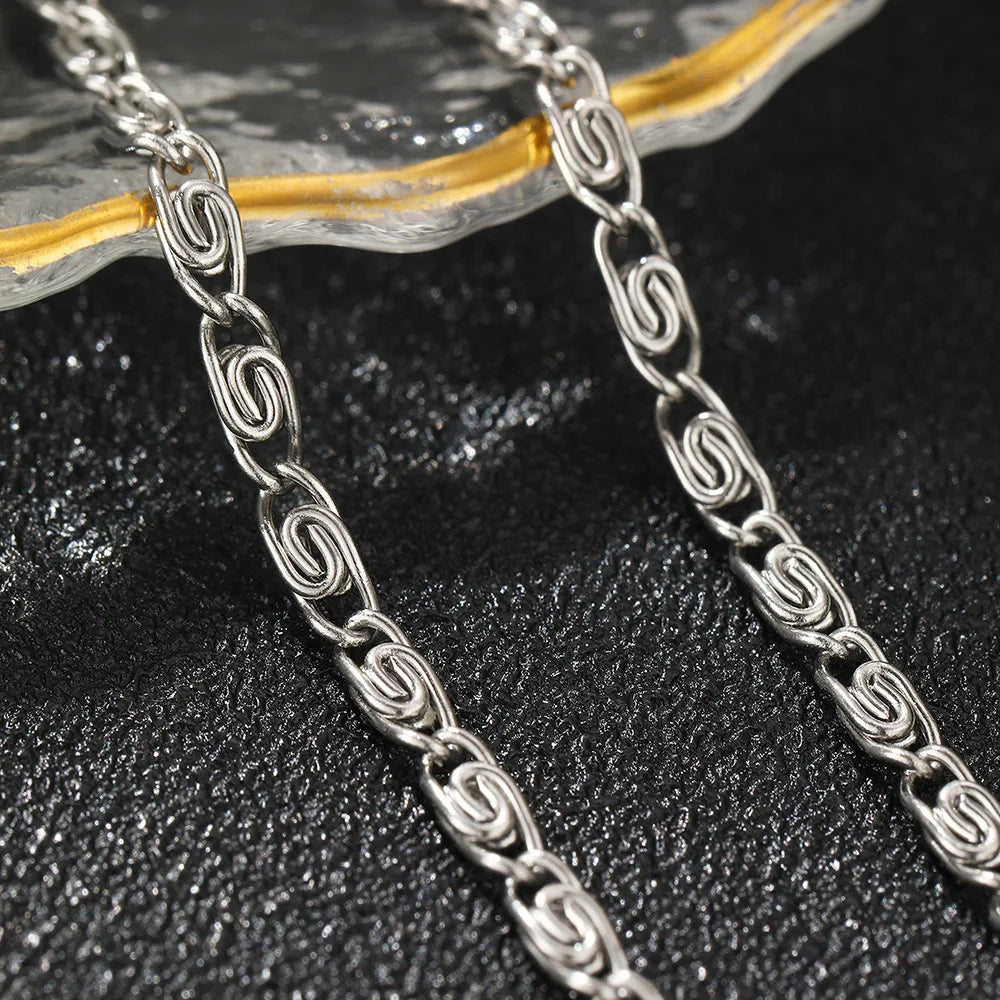 Bracelet_en_argent_motif_discret