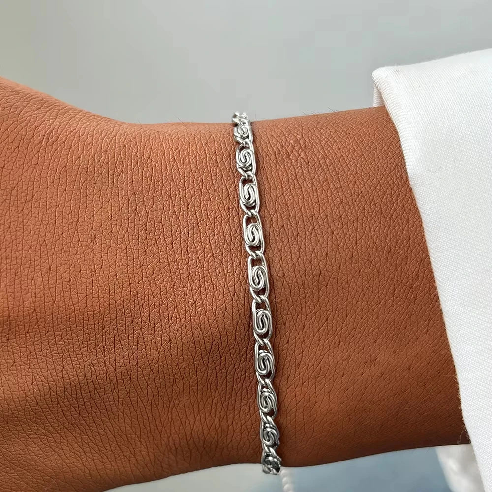 Bracelet_en_argent_motif_discret_3