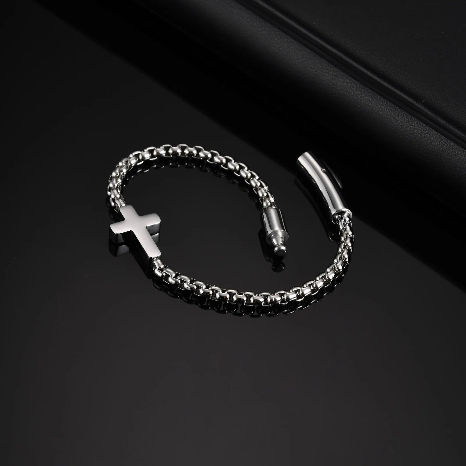 Bracelet_homme_argent_croix_allure_3