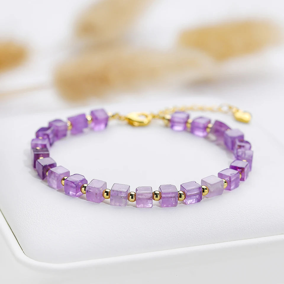 Bracelet_perle_carr_violet