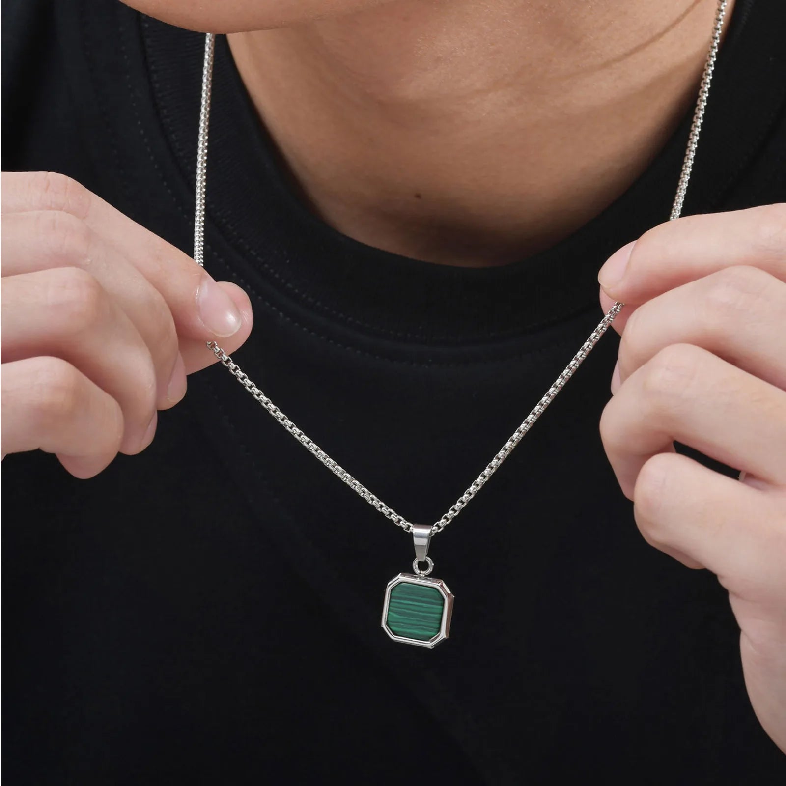 Collier_argent_et_vert
