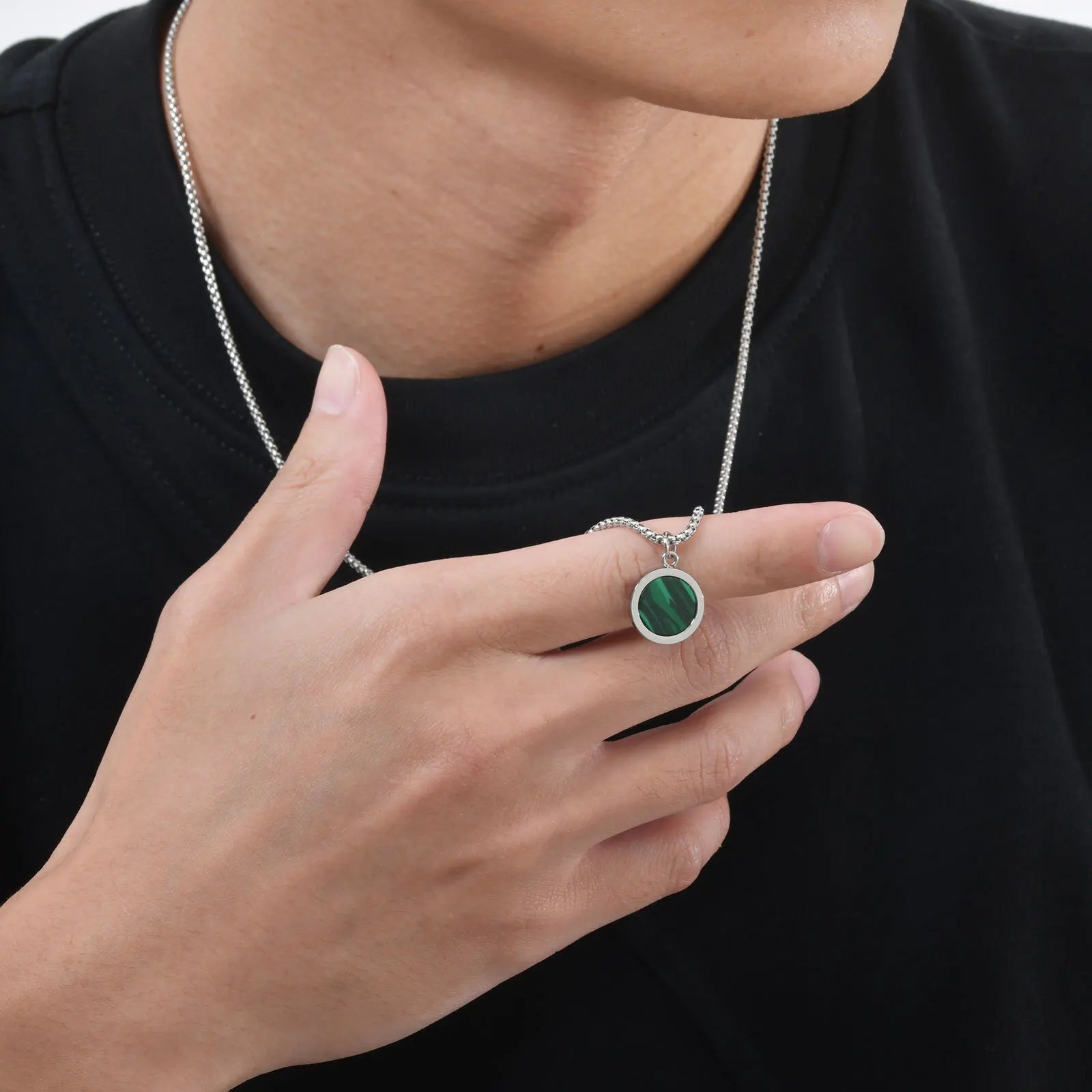 Collier_argent_et_vert_rond