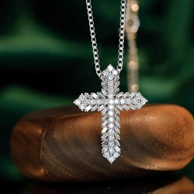 Collier_croix_argent_diamant_homme_3