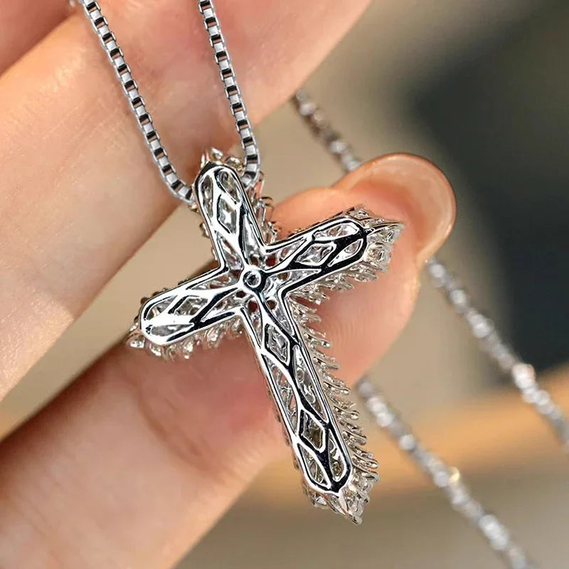 Collier_croix_argent_diamant_homme_4
