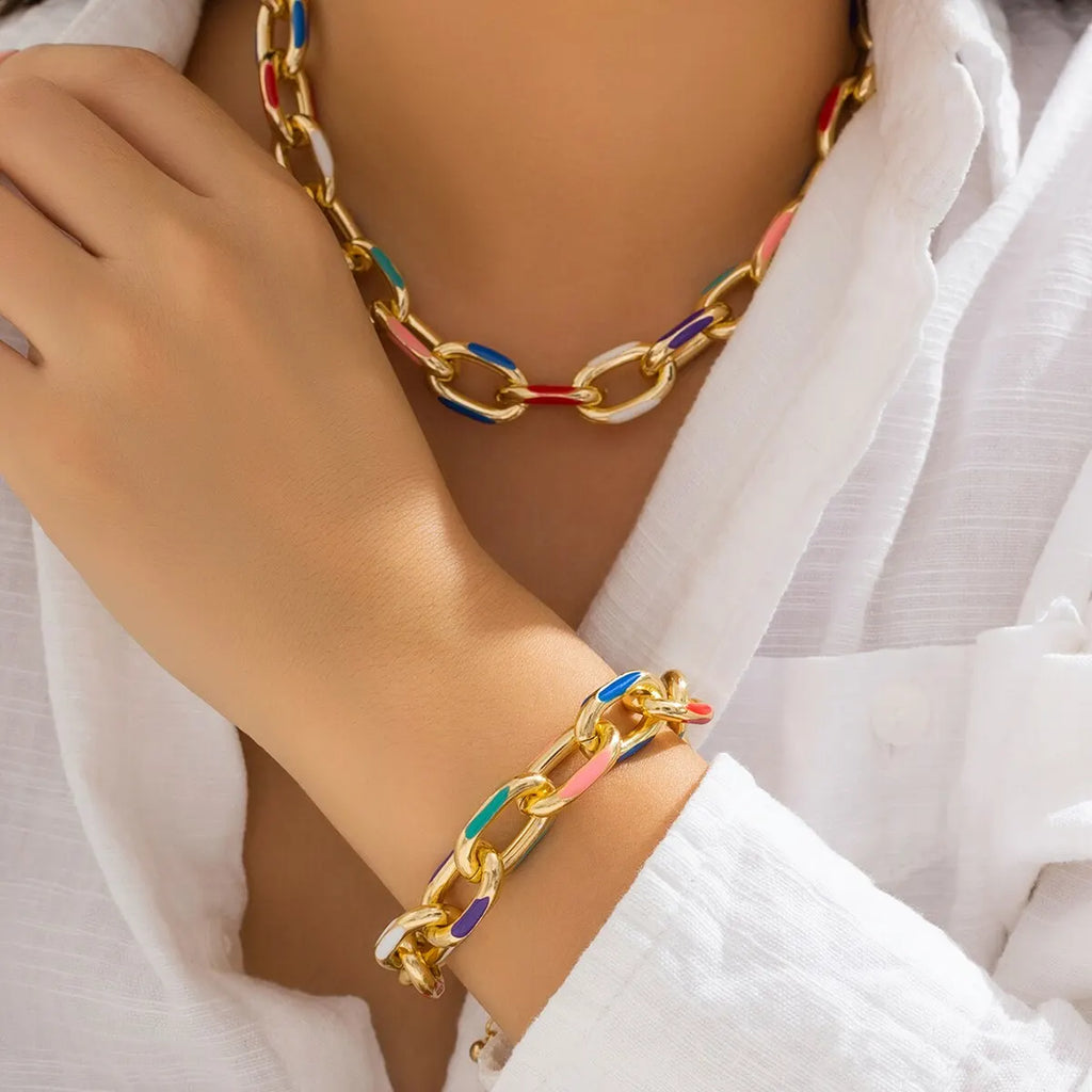 Collier_en_or_avec_couleurs_d_t_3