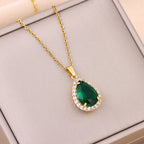 Collier_femme_or_fin_avec_pendentif_vert_passion