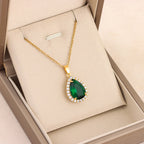 Collier_femme_or_fin_avec_pendentif_vert_passion_3