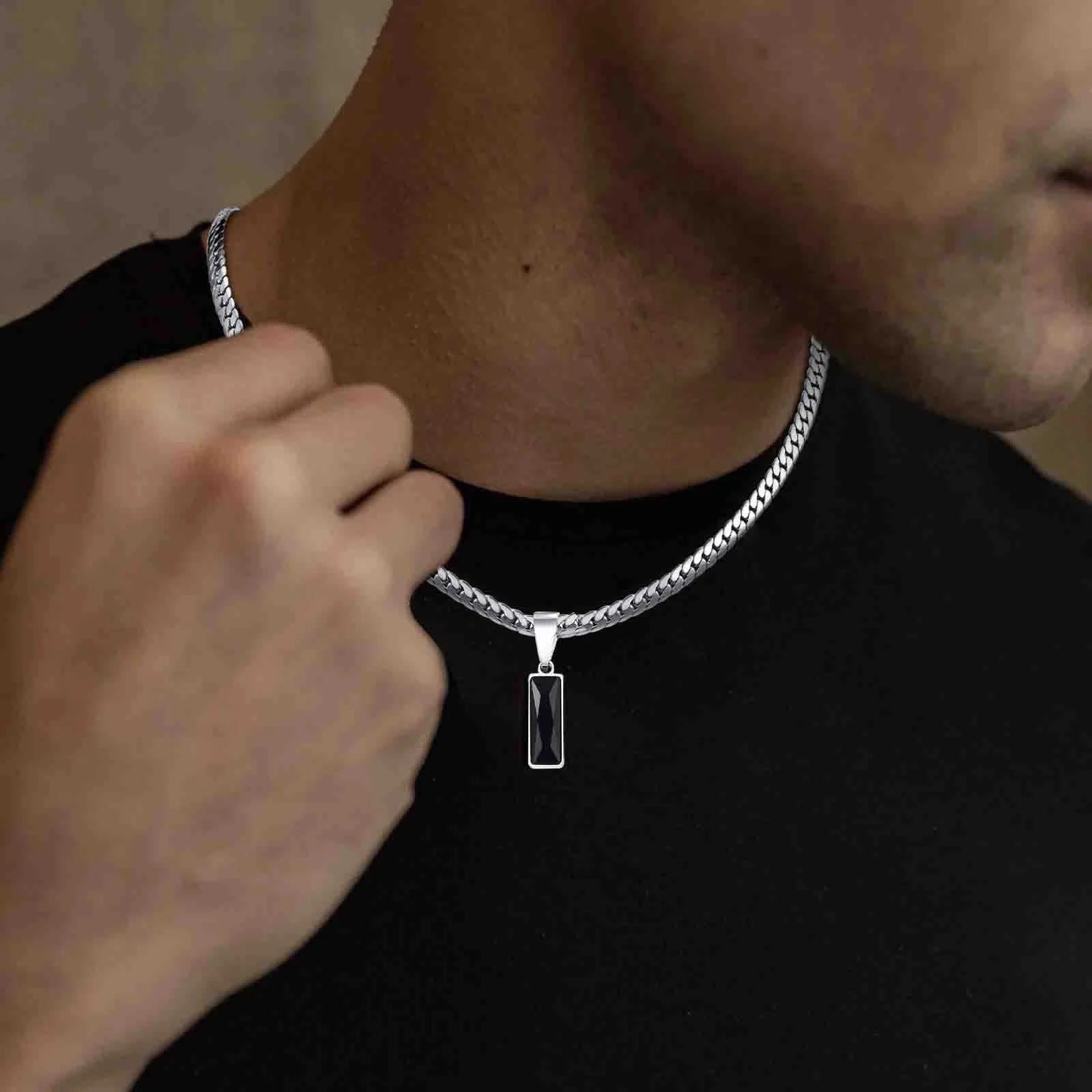 Collier_homme_argent_pendentif_noir_carr_3