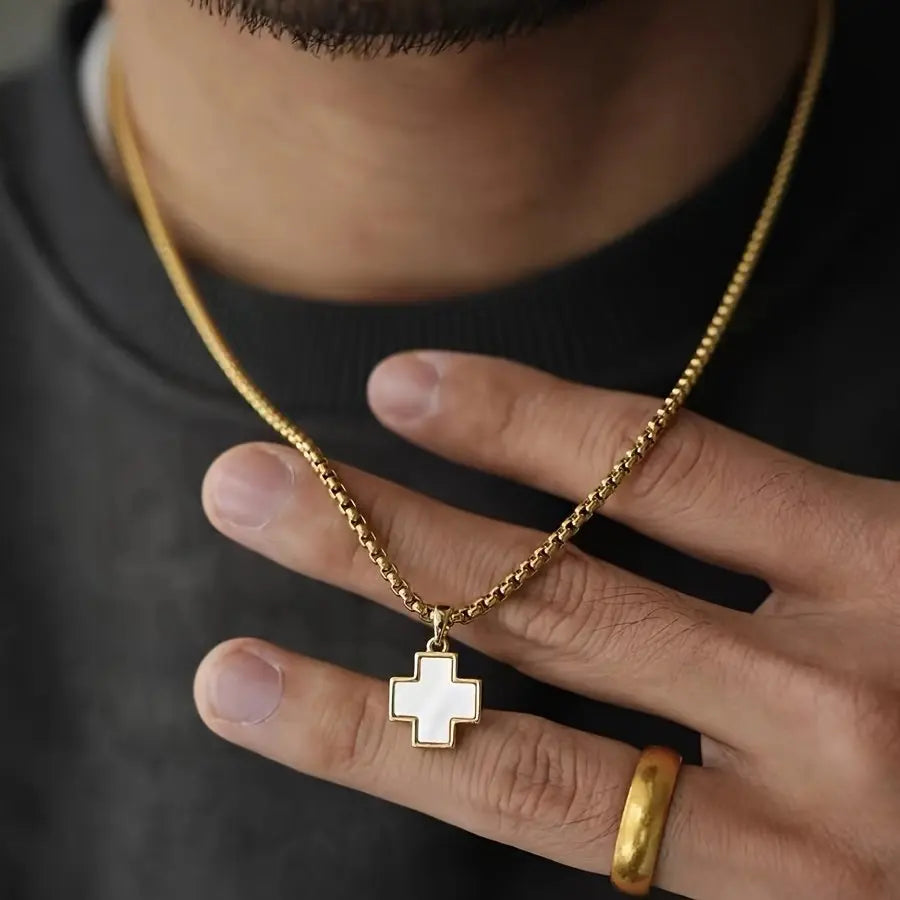 Collier_or_avec_croix