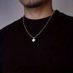 Collier_or_avec_croix_2