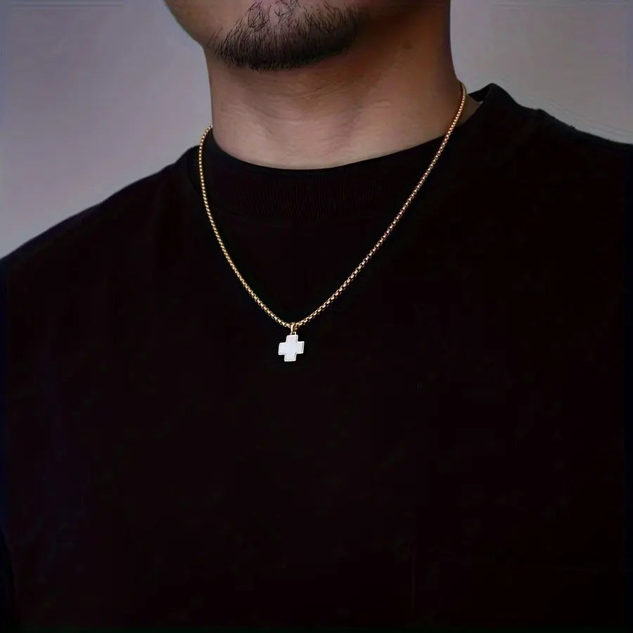 Collier_or_avec_croix_2