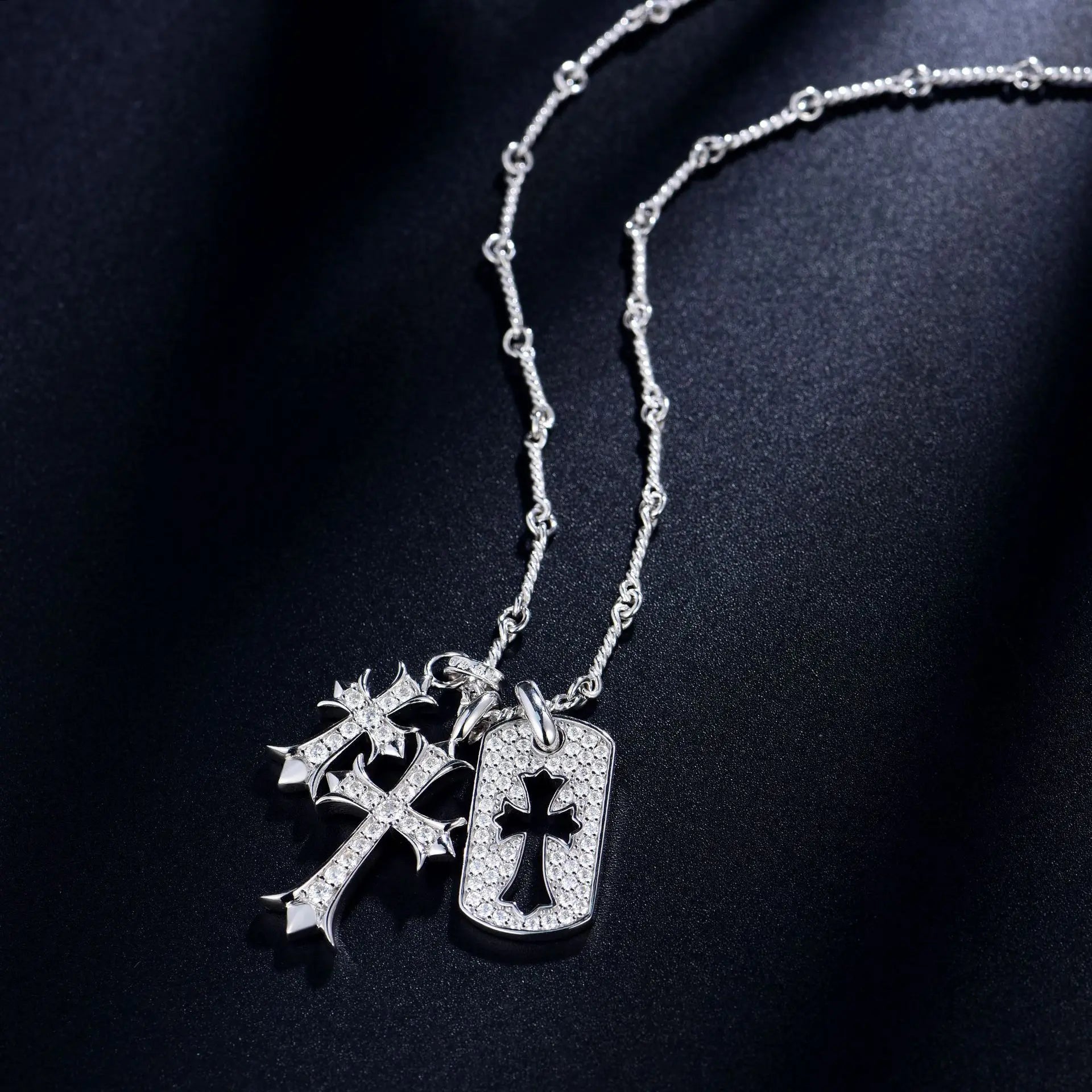 Collier_or_blanc_croix_pendentif_2