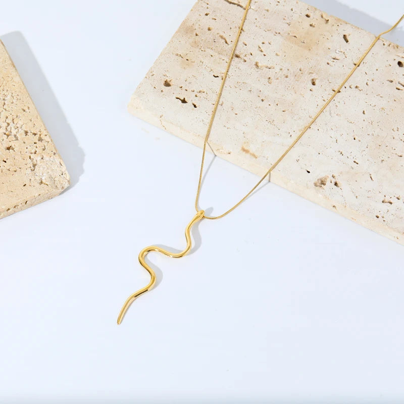 Collier_or_serpent_femme_l_gant_fantaisie_1
