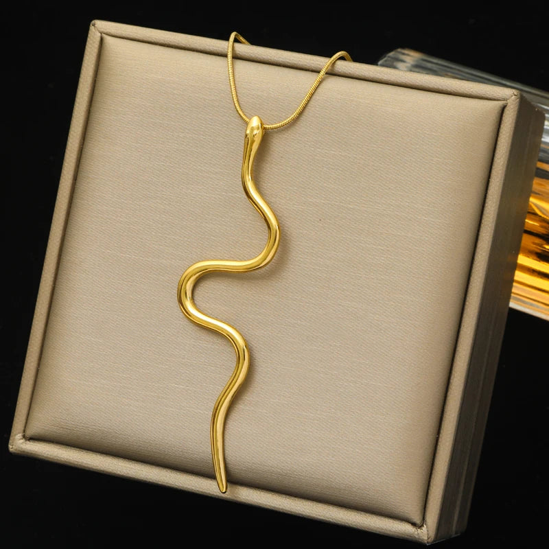 Collier_or_serpent_femme_l_gant_fantaisie_4