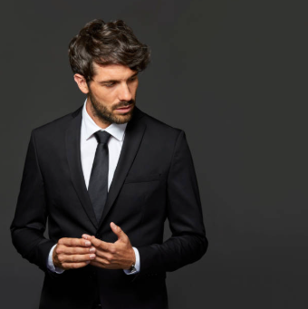 Cravate_homme_en_soie_noir_l_gant_1