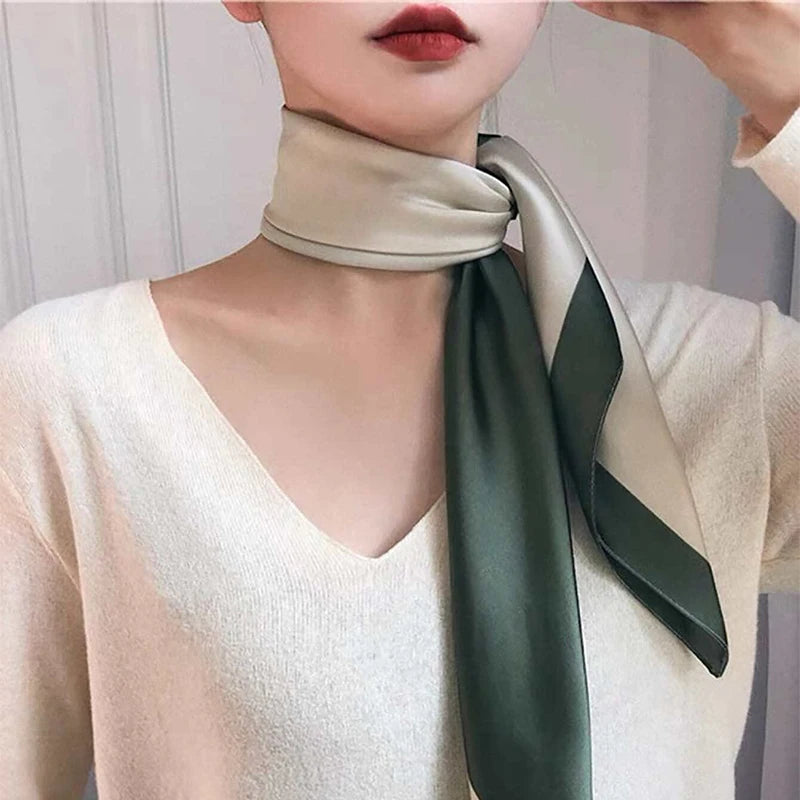 Foulard femme en satin vert et beige