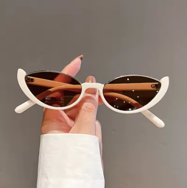 Lunette_chat_blanche