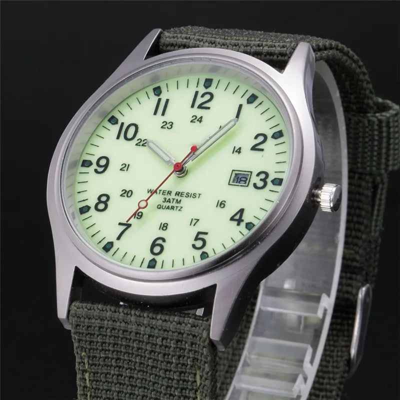Montre_homme_allure_vert_fond_fluorescent