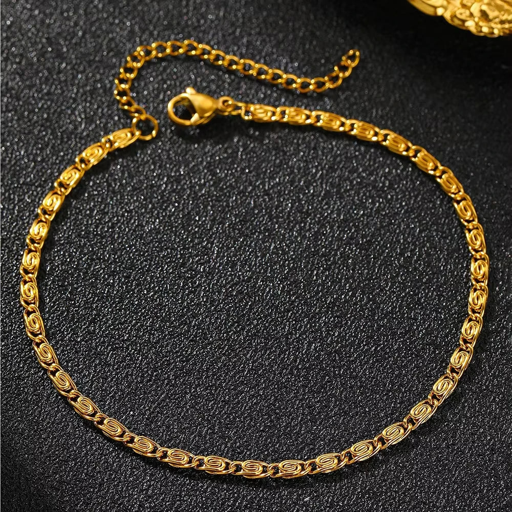 SBracelet_en_or_motif_discret_3a36ec48f2a58e1f2ef6695c43i