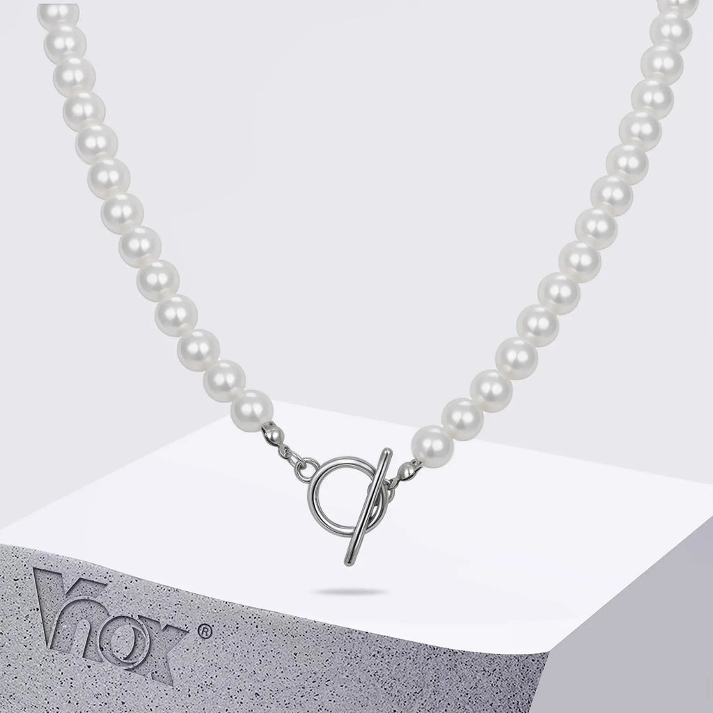 collier homme perles blanches élégant