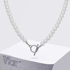 collier homme perles blanches élégant