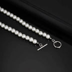 collier homme perles blanches élégant