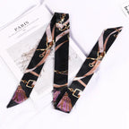 Foulard soir avec motif beige et violet
